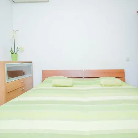 Nina , Bacvice Apartman