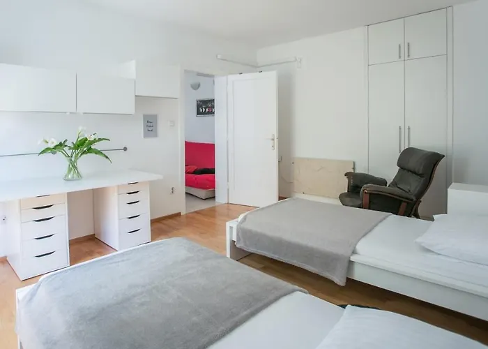 Nina , Bacvice Сплит